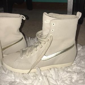 BRAND NEW!!!! Nike High Top Tennis Shoes
